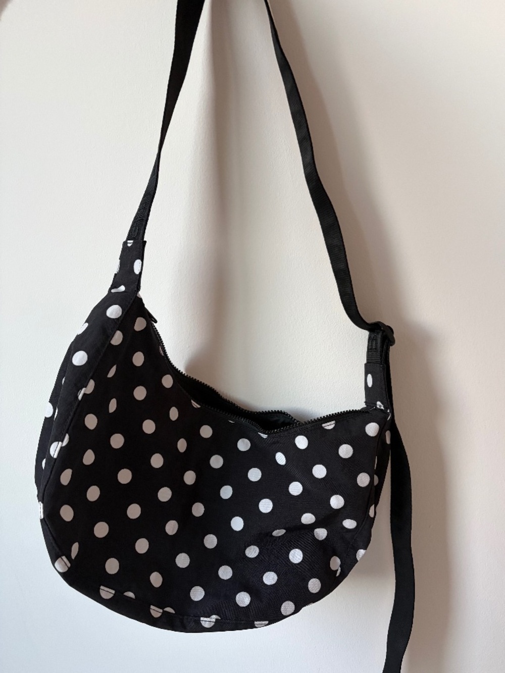 Baggu Medium Nylon Crescent Bag Black & White Polka Dot